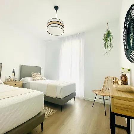 Penthouse With 132m2 Terrace Эстепона