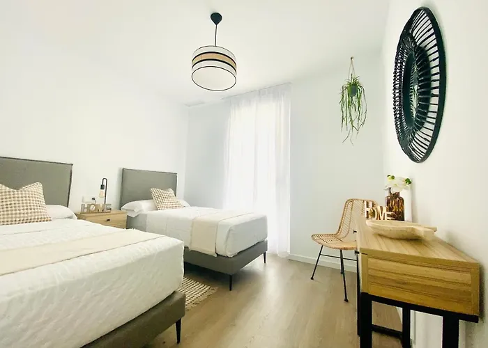 Penthouse With 132m2 Terrace Эстепона