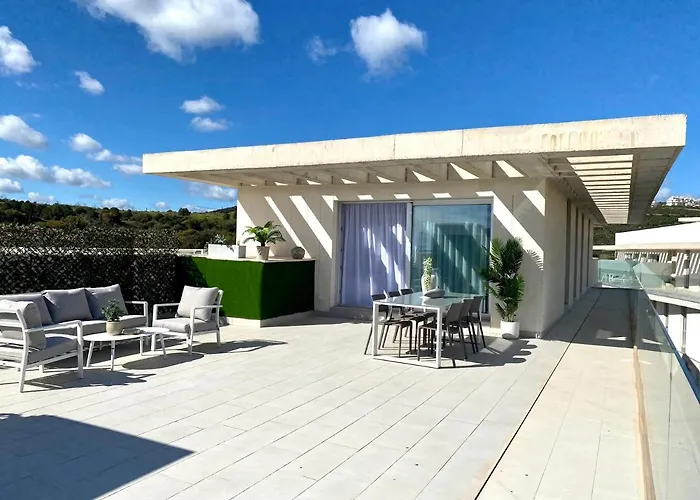 Апартаменты Penthouse With 132m2 Terrace